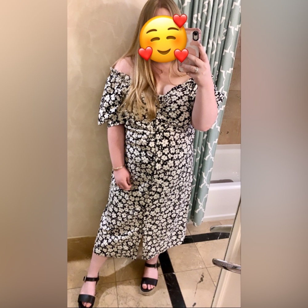 WWW Floral Black and White Off-Shoulder Puff Sleeve Dress